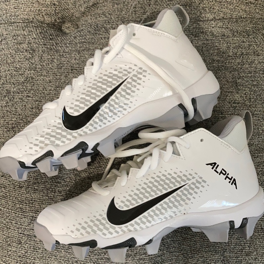 Boys size 2 Nike cleats!!